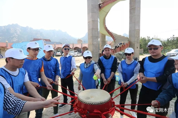 青岛宝刚门业2019年员工户外拓展团建活动圆满落幕！