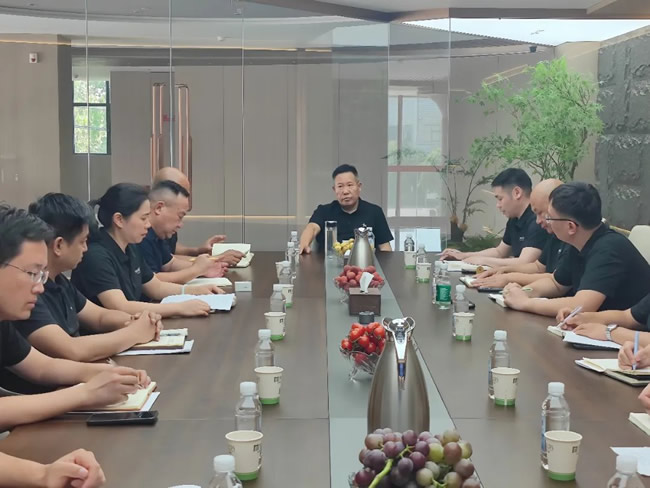 盈康世家 | 承压聚力齐攻坚，携手奋进谱新篇！